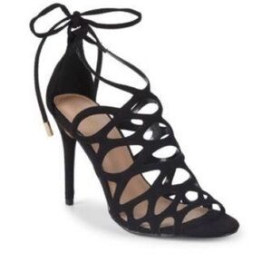 BCBGeneration black heels 💋